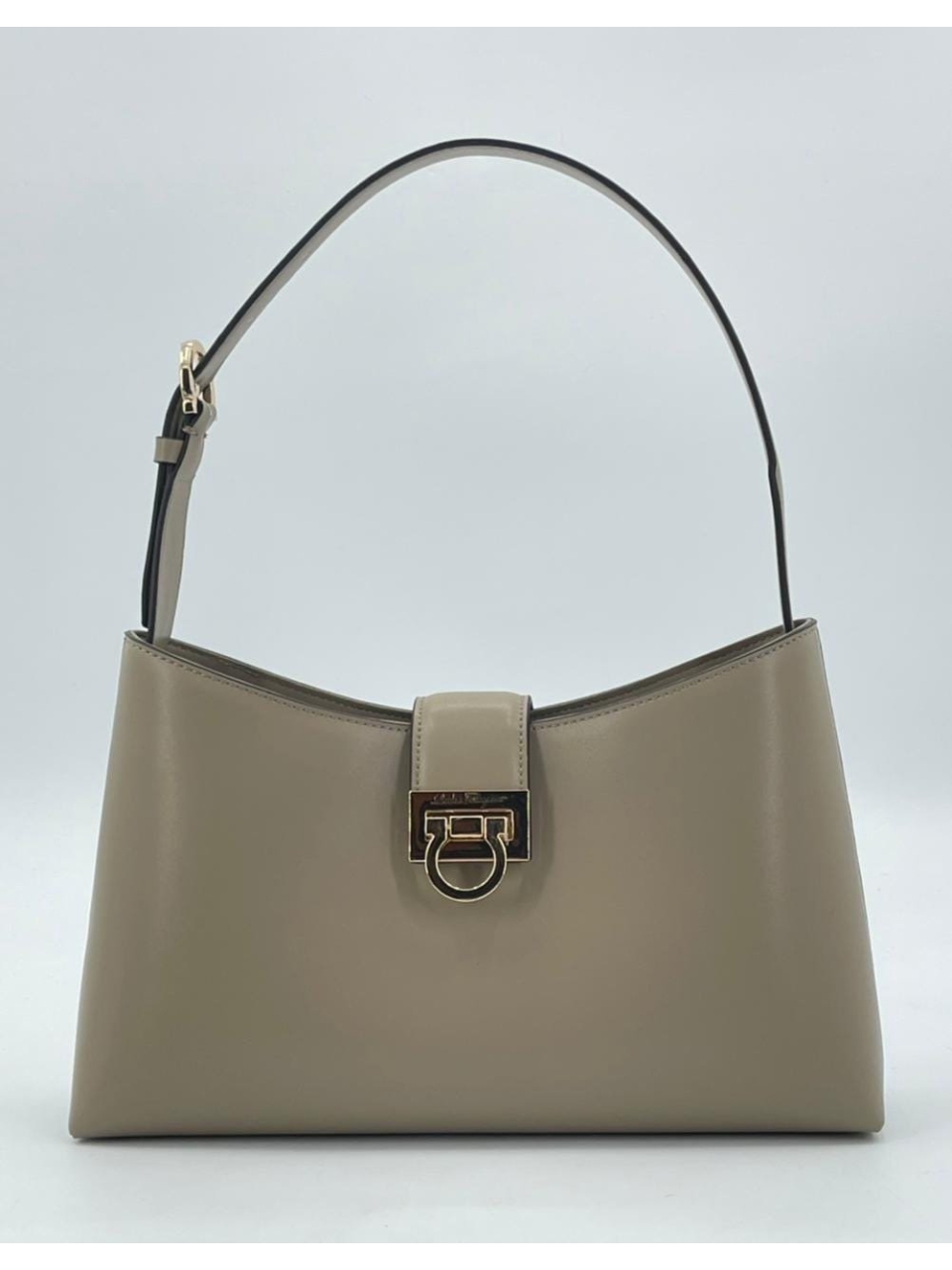 Сумка Salvatore Ferragamo